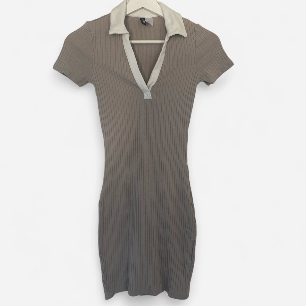 H&M Collared bodycon ribbed dress